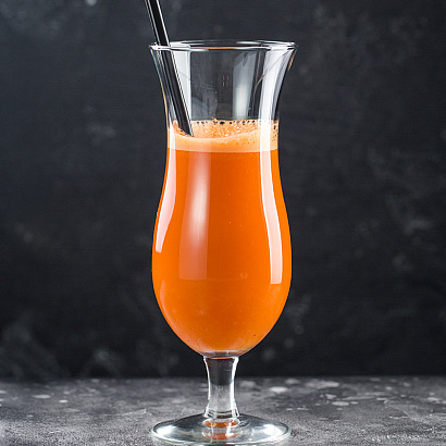 Freshly squeezed carrot juice