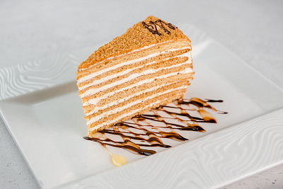 Czech honey cake 